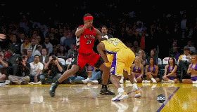 英超前瞻：利兹联伤兵满营残阵出征，切尔西近期状态极为出色（英超前瞻：利兹联伤病缠身客场出击，切尔西近况火热）