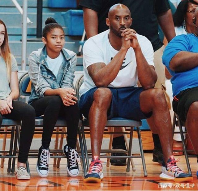 跟队：弗拉霍维奇伤情不乐观，很可能缺阵5-6周甚至更长时间（随队记者：弗拉霍维奇伤势不容乐观，恐缺阵5-6周或更久）