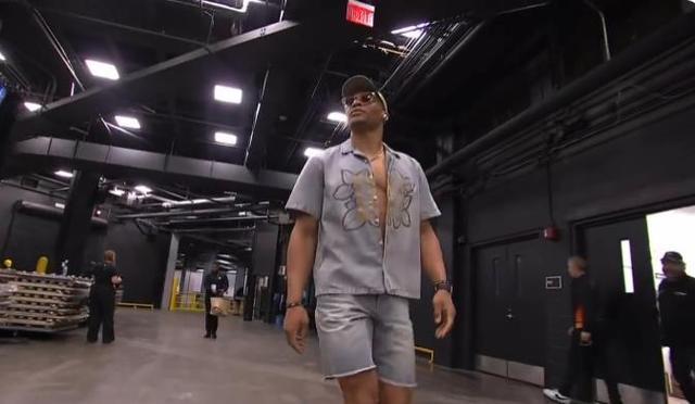 深圳队表现回暖（深圳队状态回升）